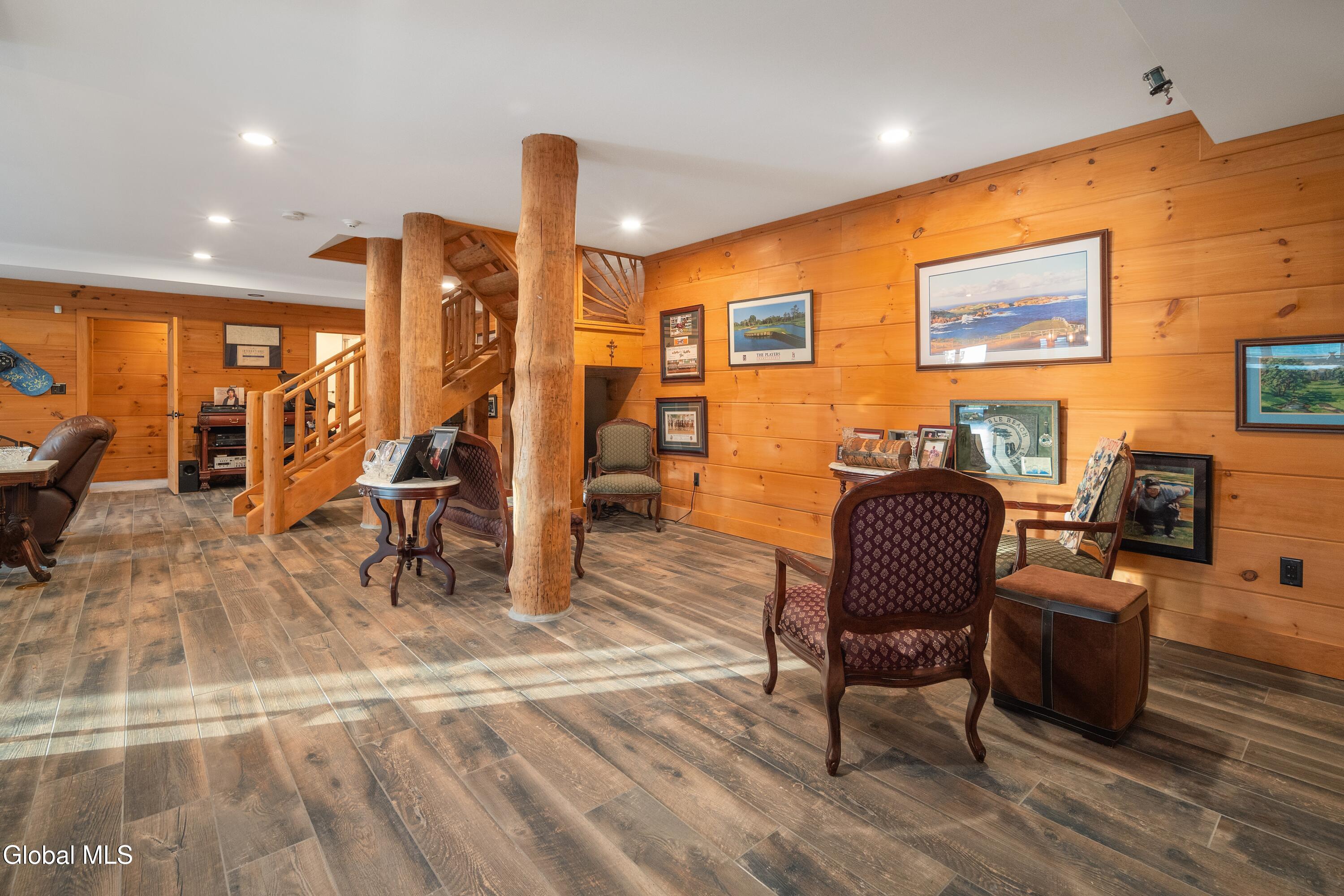 7352 Ny-23a Hunter NY 12442