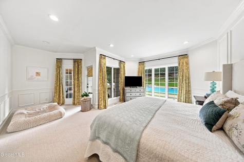 38 Campus View Drive Loudonville NY 12211