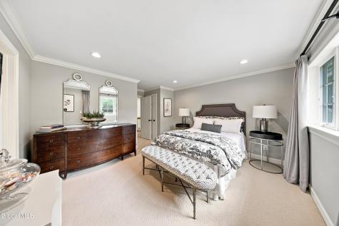 38 Campus View Drive Loudonville NY 12211