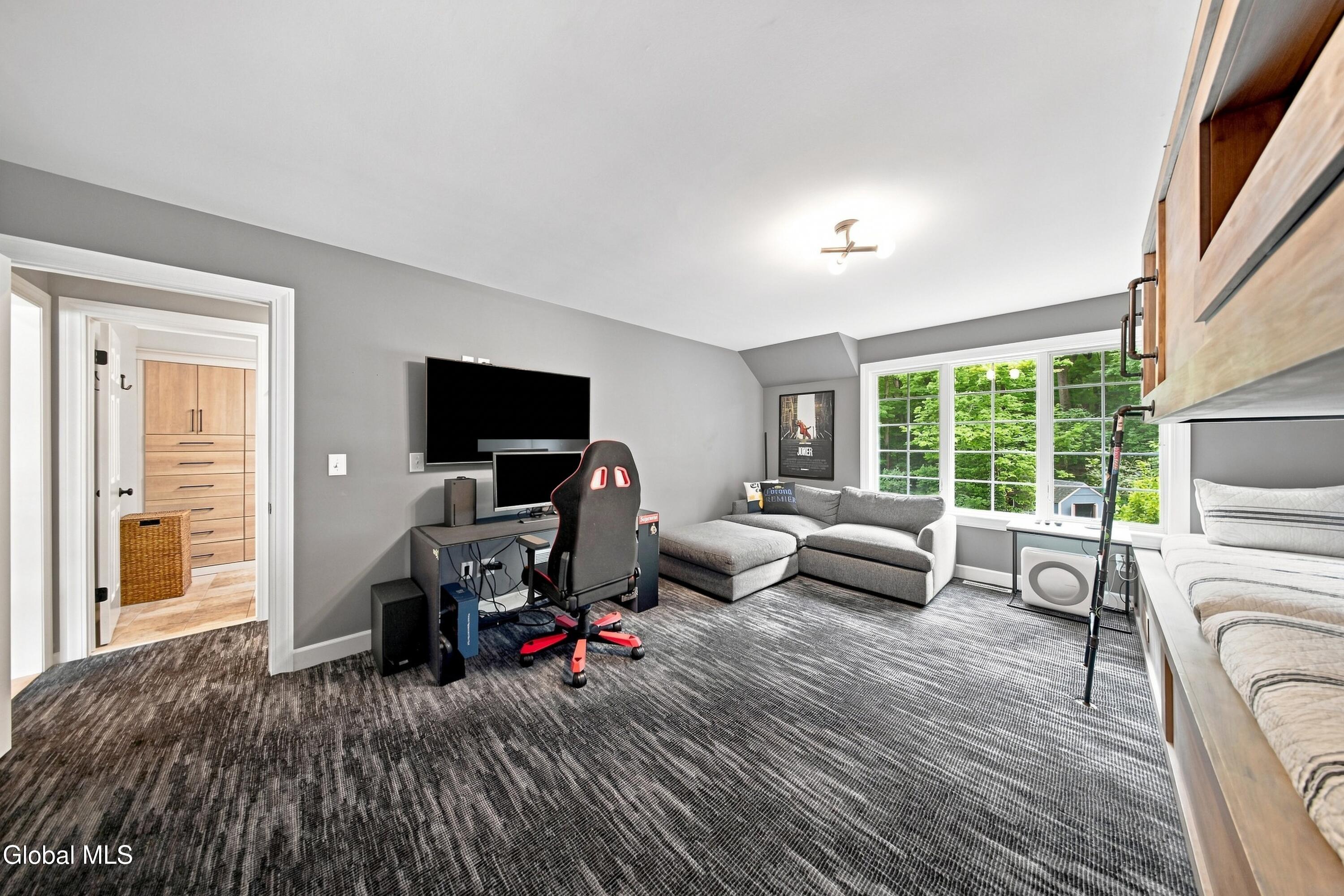 38 Campus View Drive Loudonville NY 12211