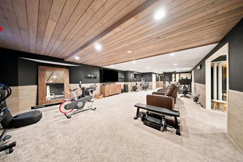 38 Campus View Drive Loudonville NY 12211