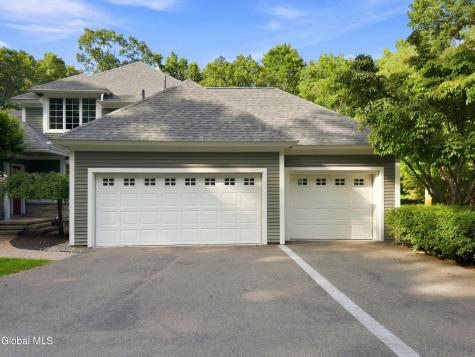 38 Campus View Drive Loudonville NY 12211