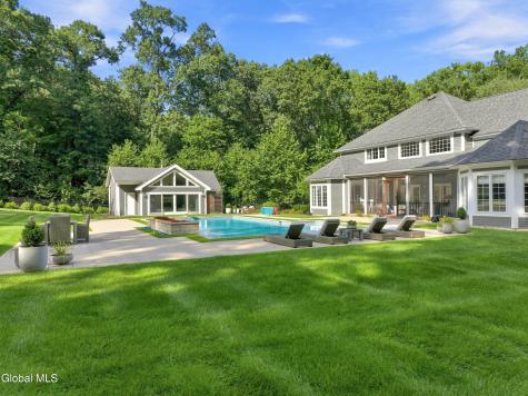 38 Campus View Drive Loudonville NY 12211