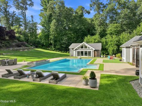 38 Campus View Drive Loudonville NY 12211