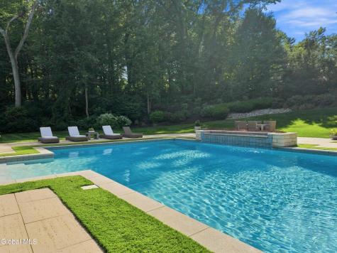 38 Campus View Drive Loudonville NY 12211
