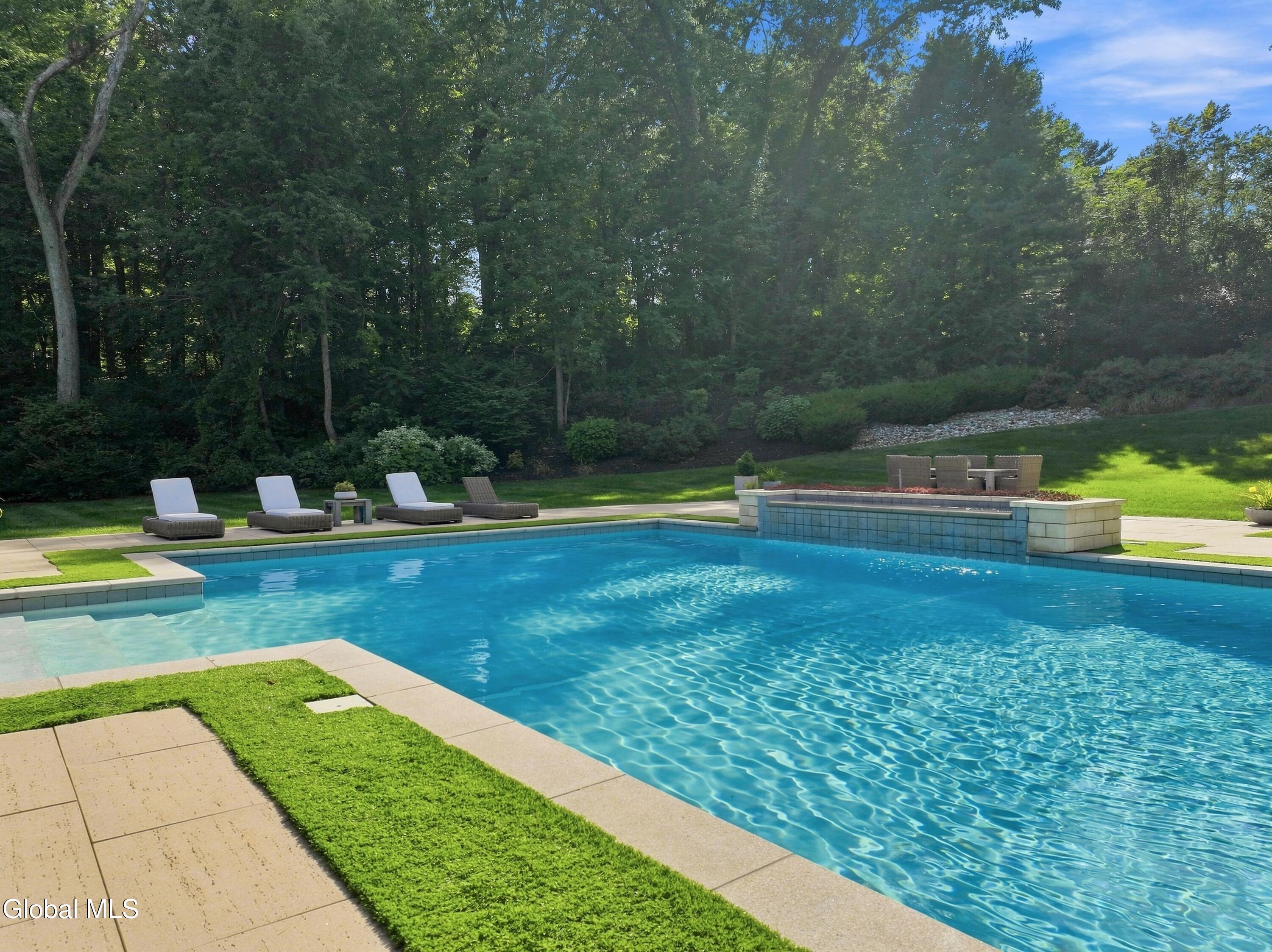38 Campus View Drive Loudonville NY 12211