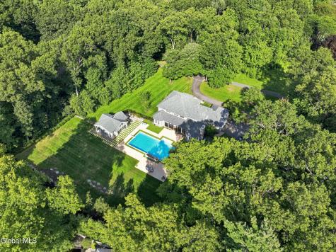 38 Campus View Drive Loudonville NY 12211