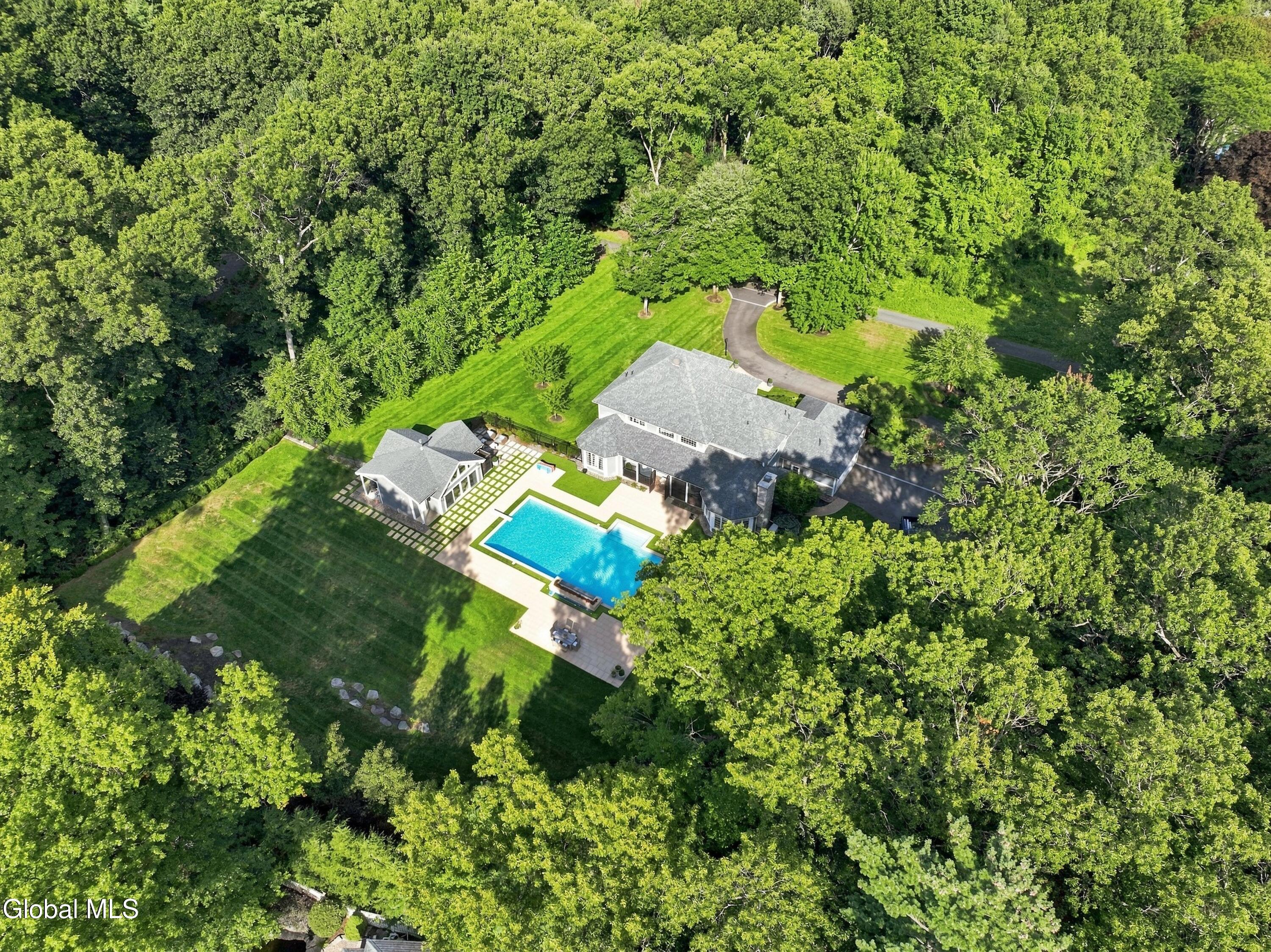 38 Campus View Drive Loudonville NY 12211