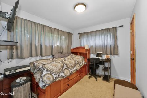 20 Winslow Drive Schenectady NY 12309