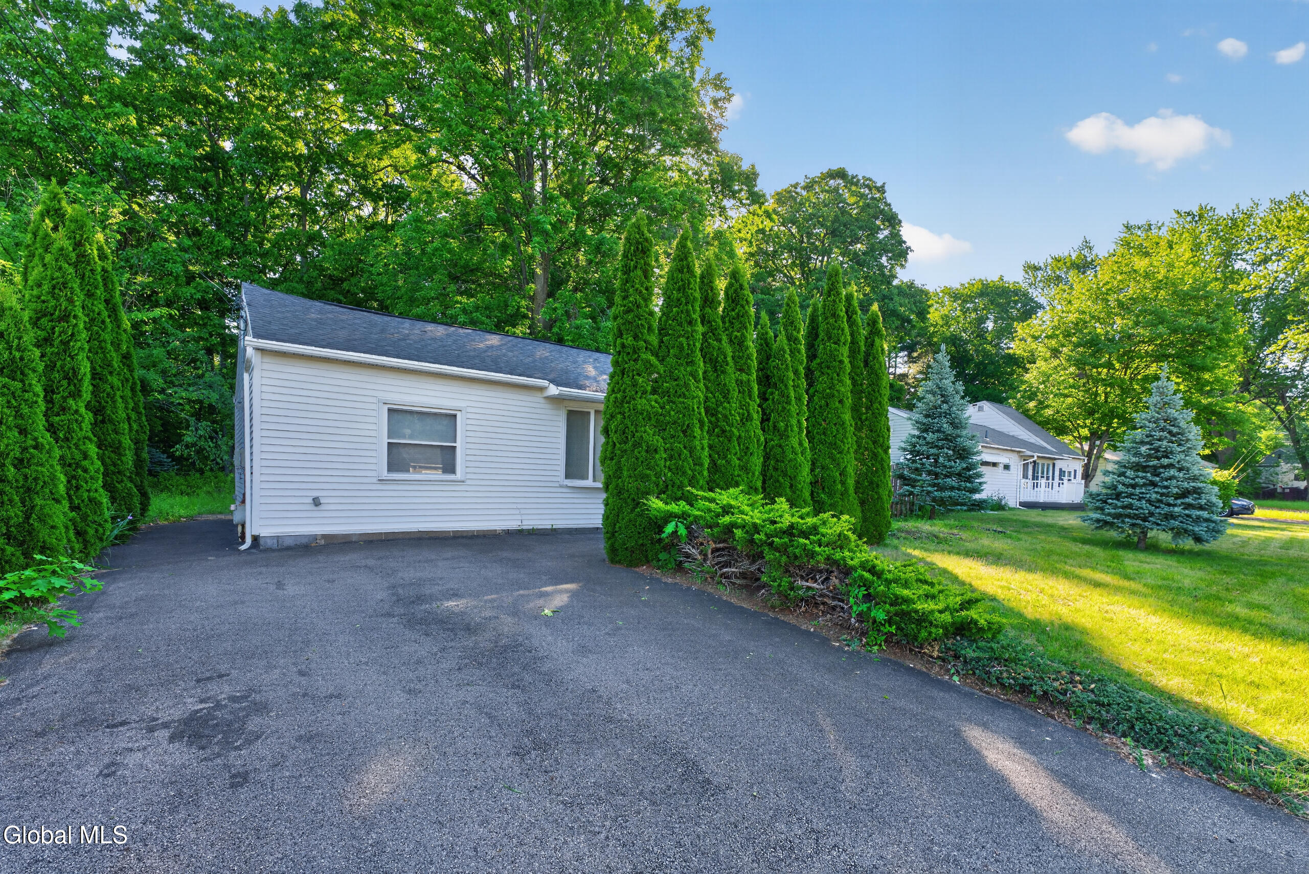 20 Winslow Drive Schenectady NY 12309