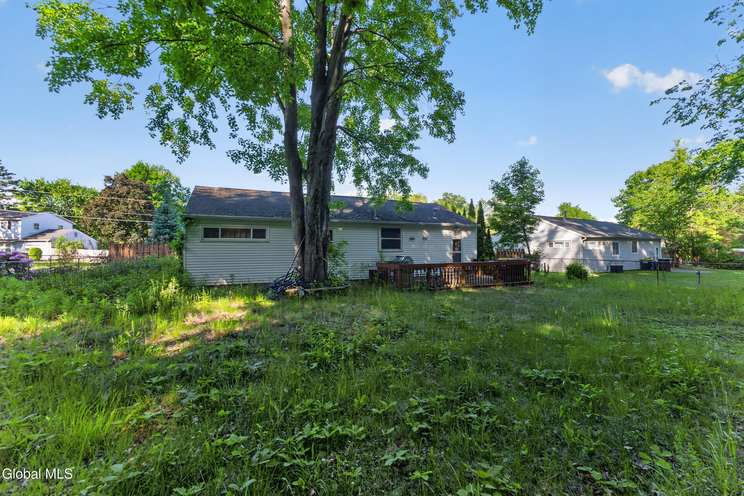 20 Winslow Drive Schenectady NY 12309
