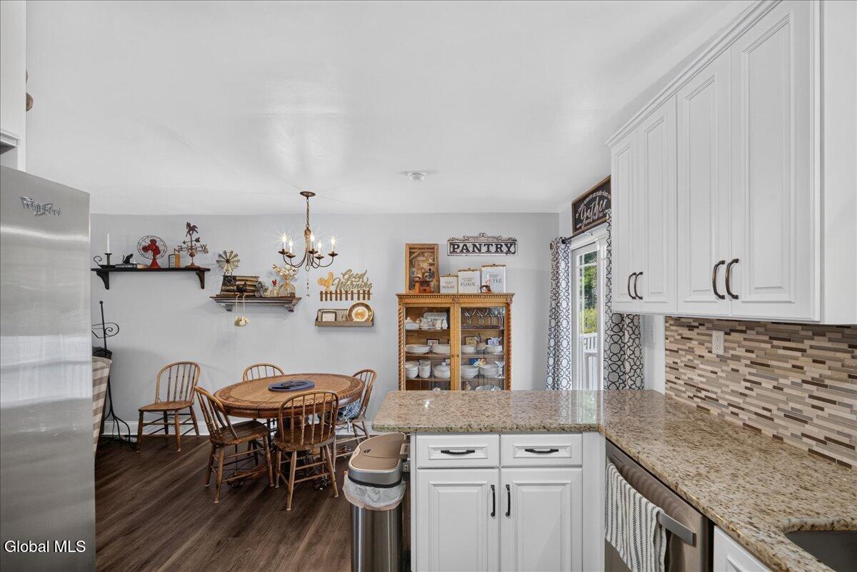 6 Curt Boulevard Saratoga Springs NY 12866