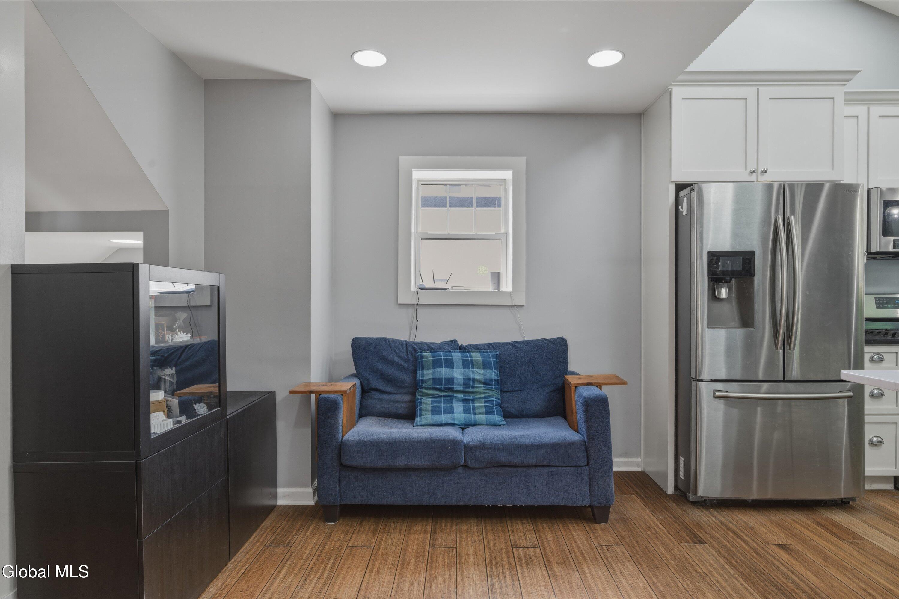 165 S Lake Avenue Troy NY 12180