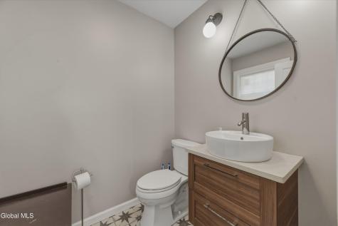 165 S Lake Avenue Troy NY 12180