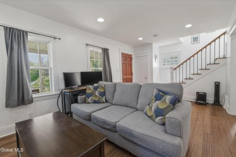 165 S Lake Avenue Troy NY 12180