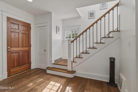 165 S Lake Avenue Troy NY 12180