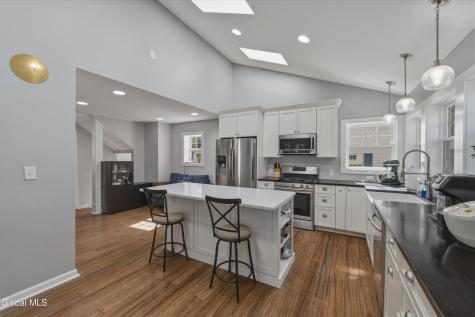 165 S Lake Avenue Troy NY 12180