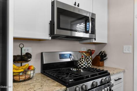 33 Terry Avenue Schenectady NY 12303