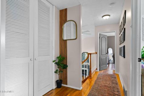 33 Terry Avenue Schenectady NY 12303