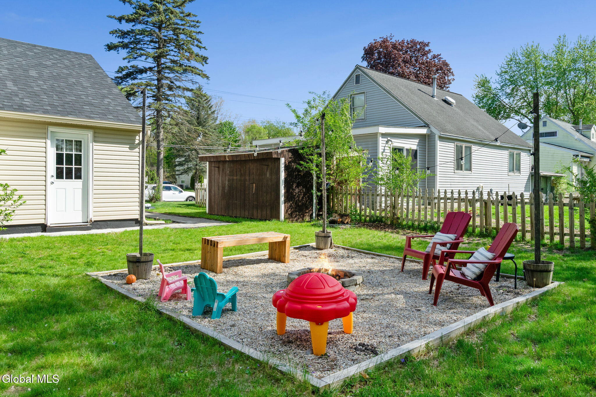 33 Terry Avenue Schenectady NY 12303