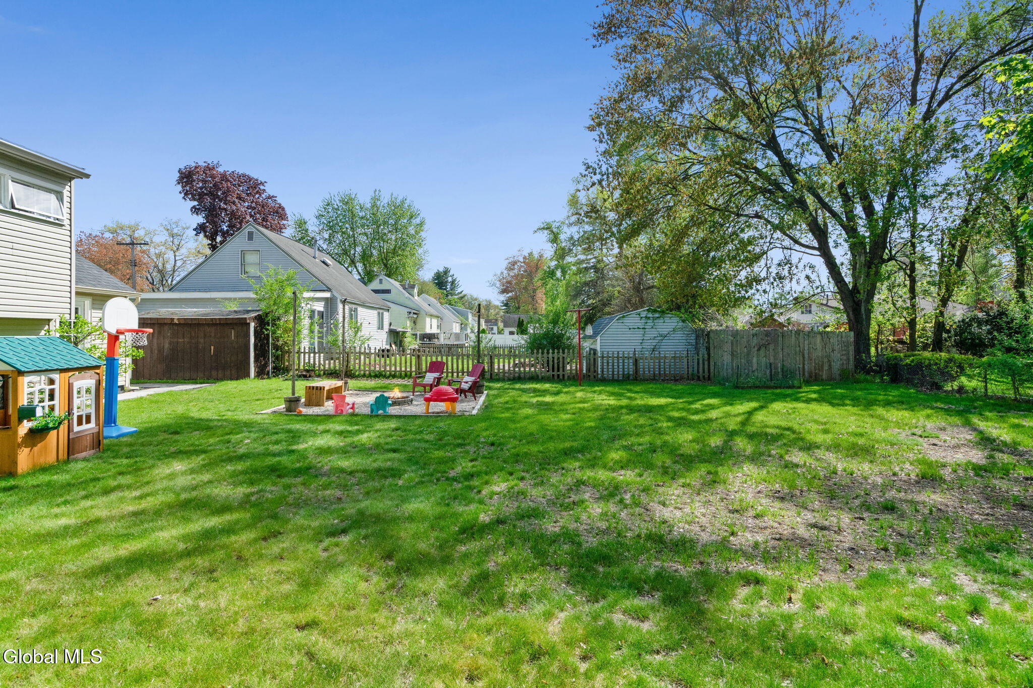 33 Terry Avenue Schenectady NY 12303