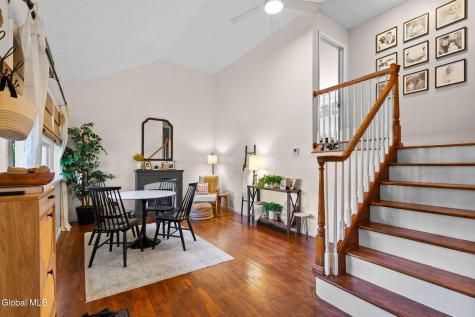 33 Terry Avenue Schenectady NY 12303