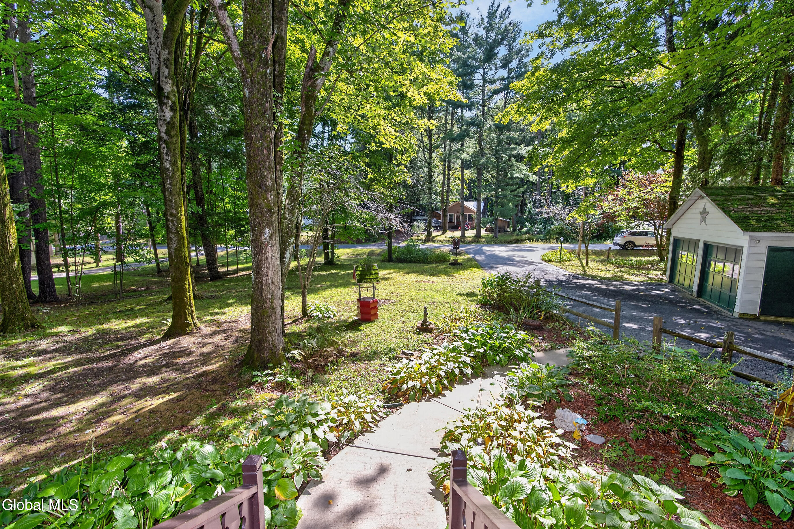 5720 Lake Road Galway NY 12074
