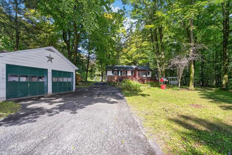 5720 Lake Road Galway NY 12074