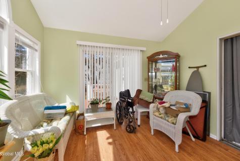 39 E Highland Drive Albany NY 12203
