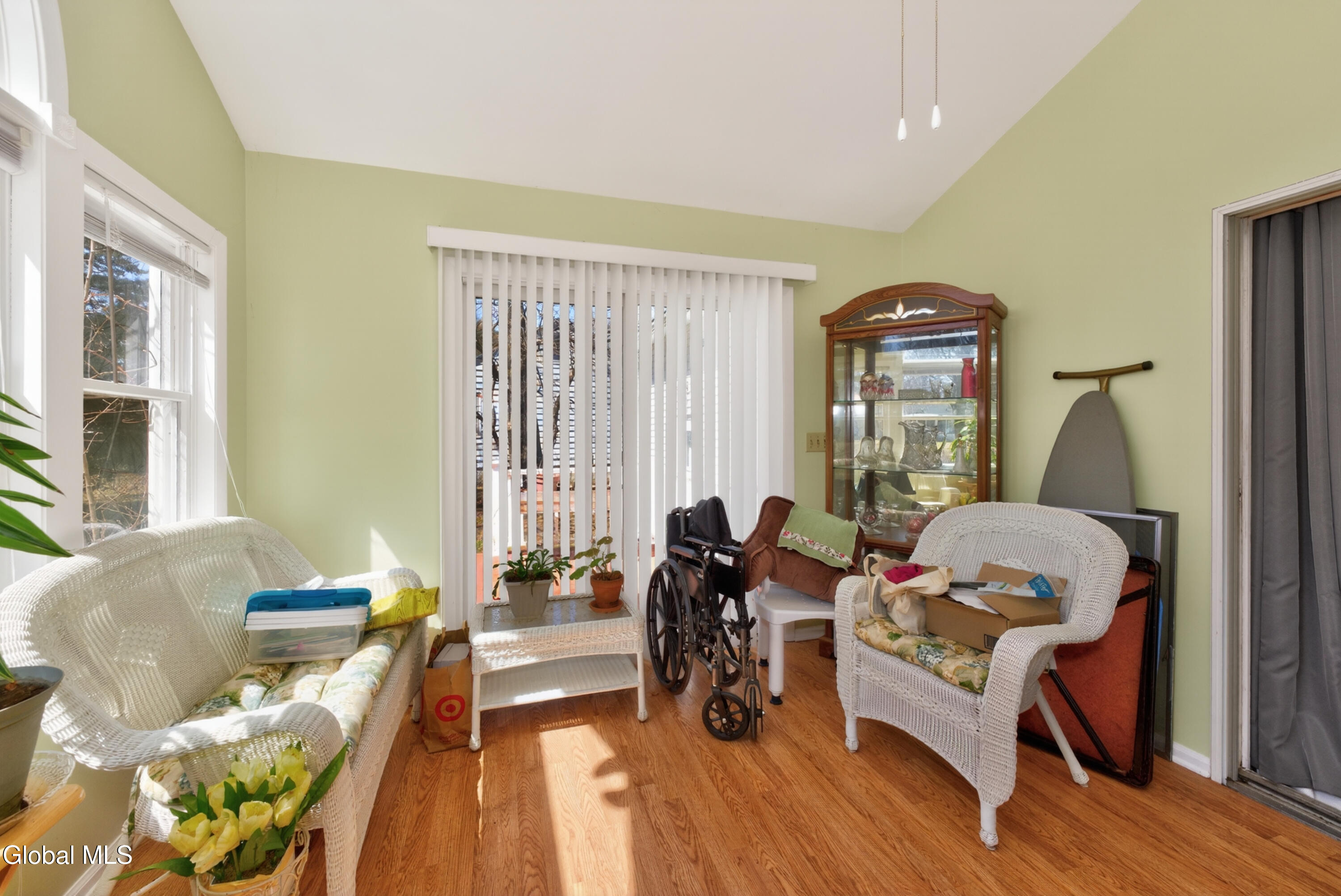 39 E Highland Drive Albany NY 12203