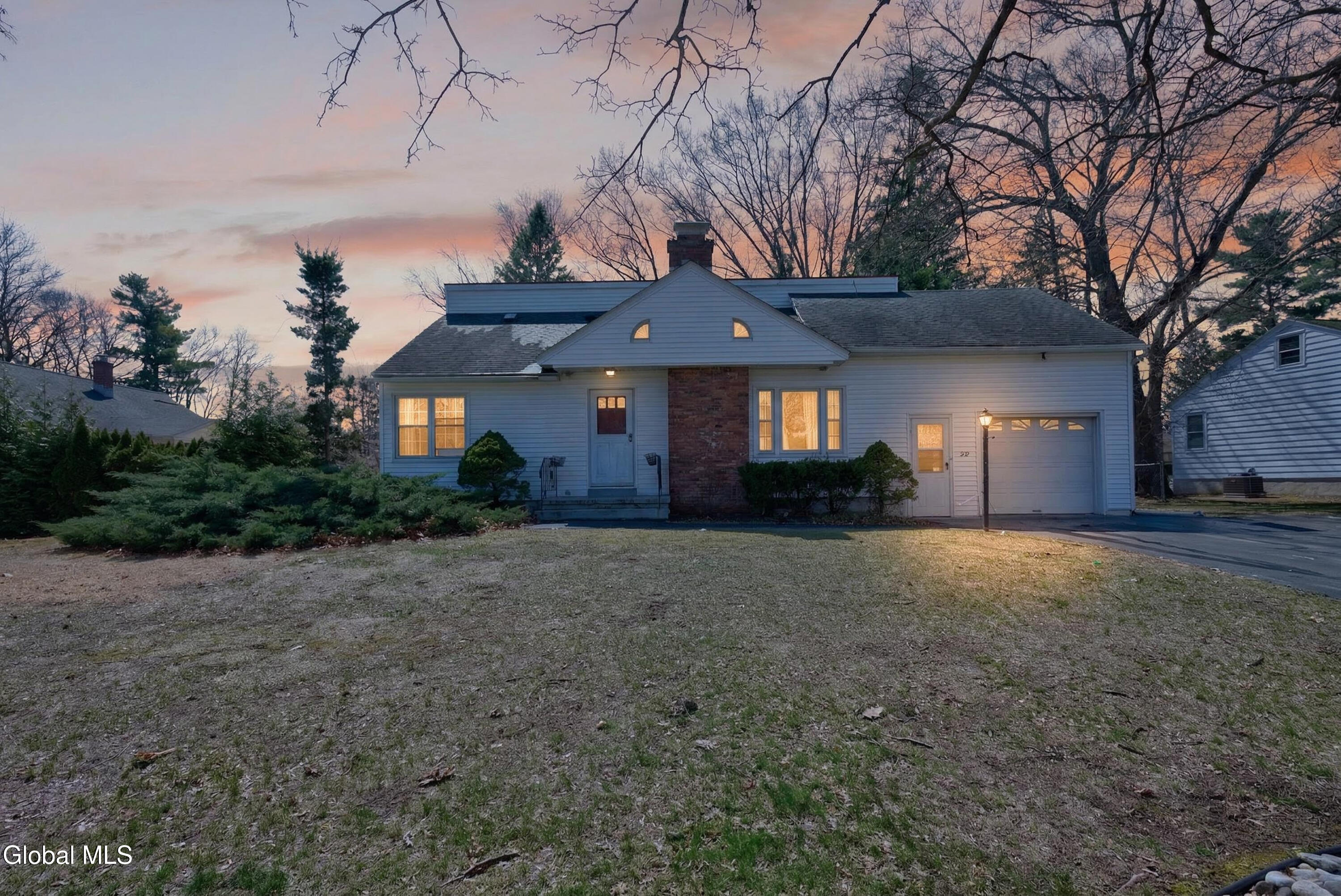 39 E Highland Drive Albany NY 12203