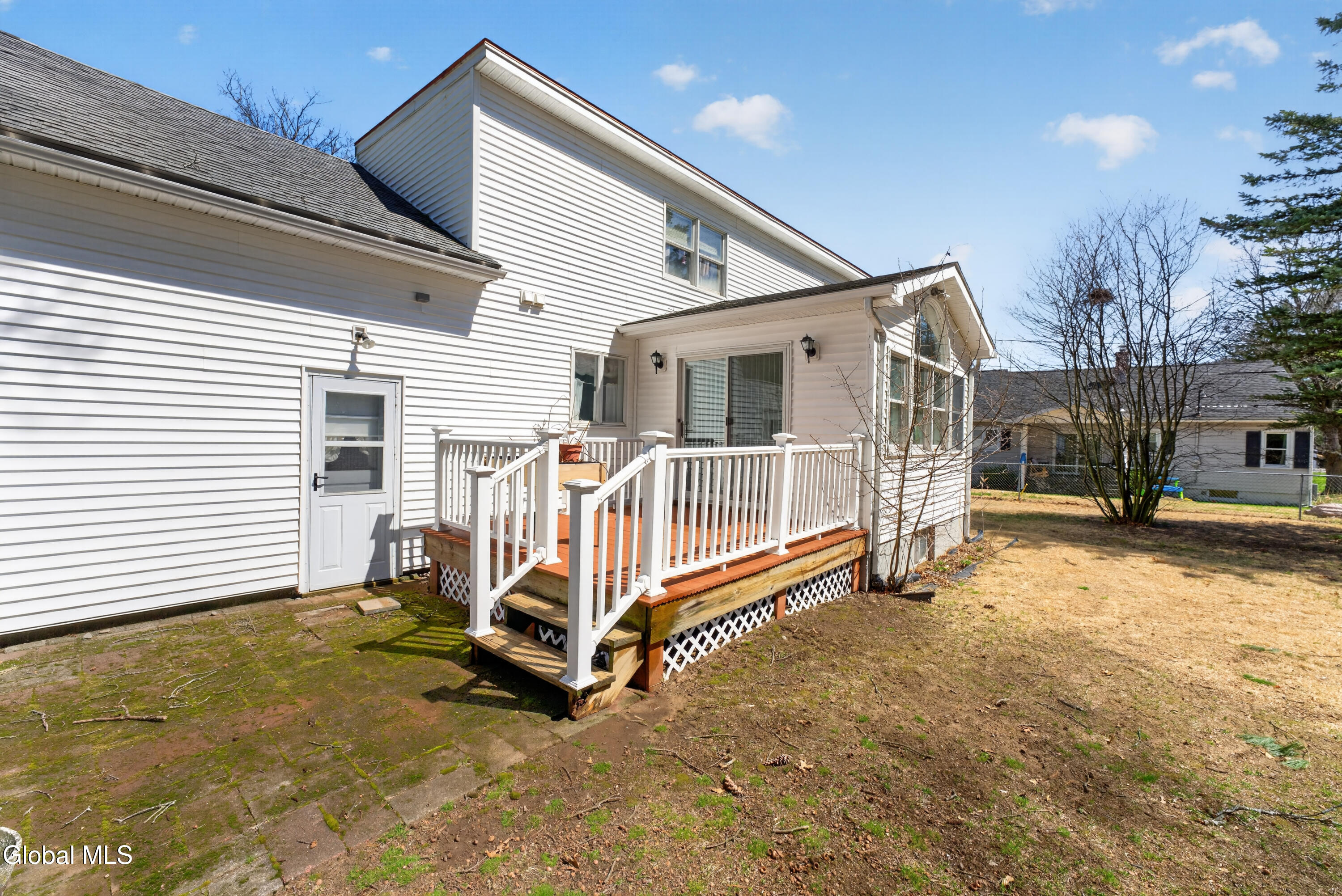 39 E Highland Drive Albany NY 12203