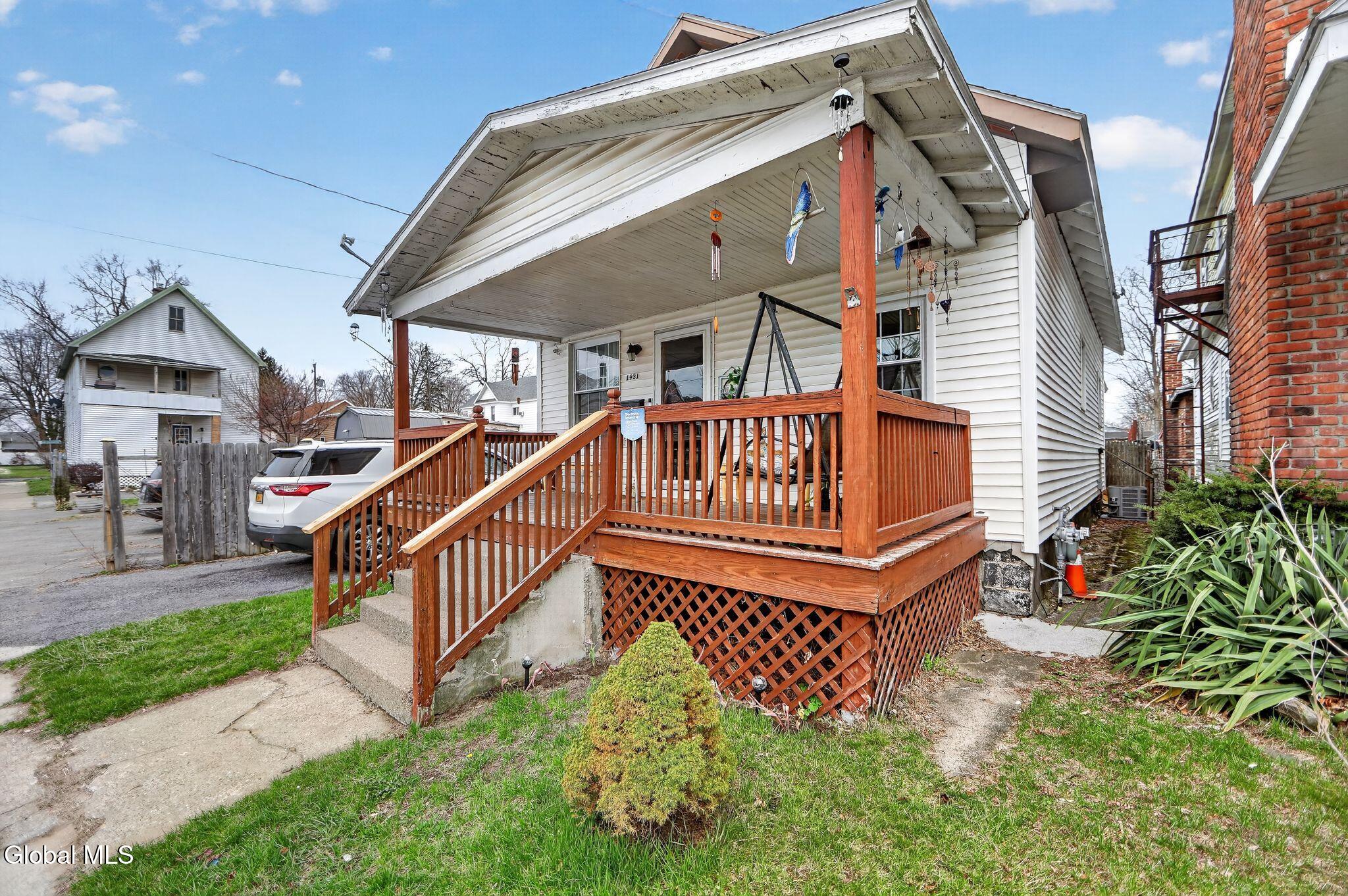 1931 Jerome Avenue Schenectady NY 12306