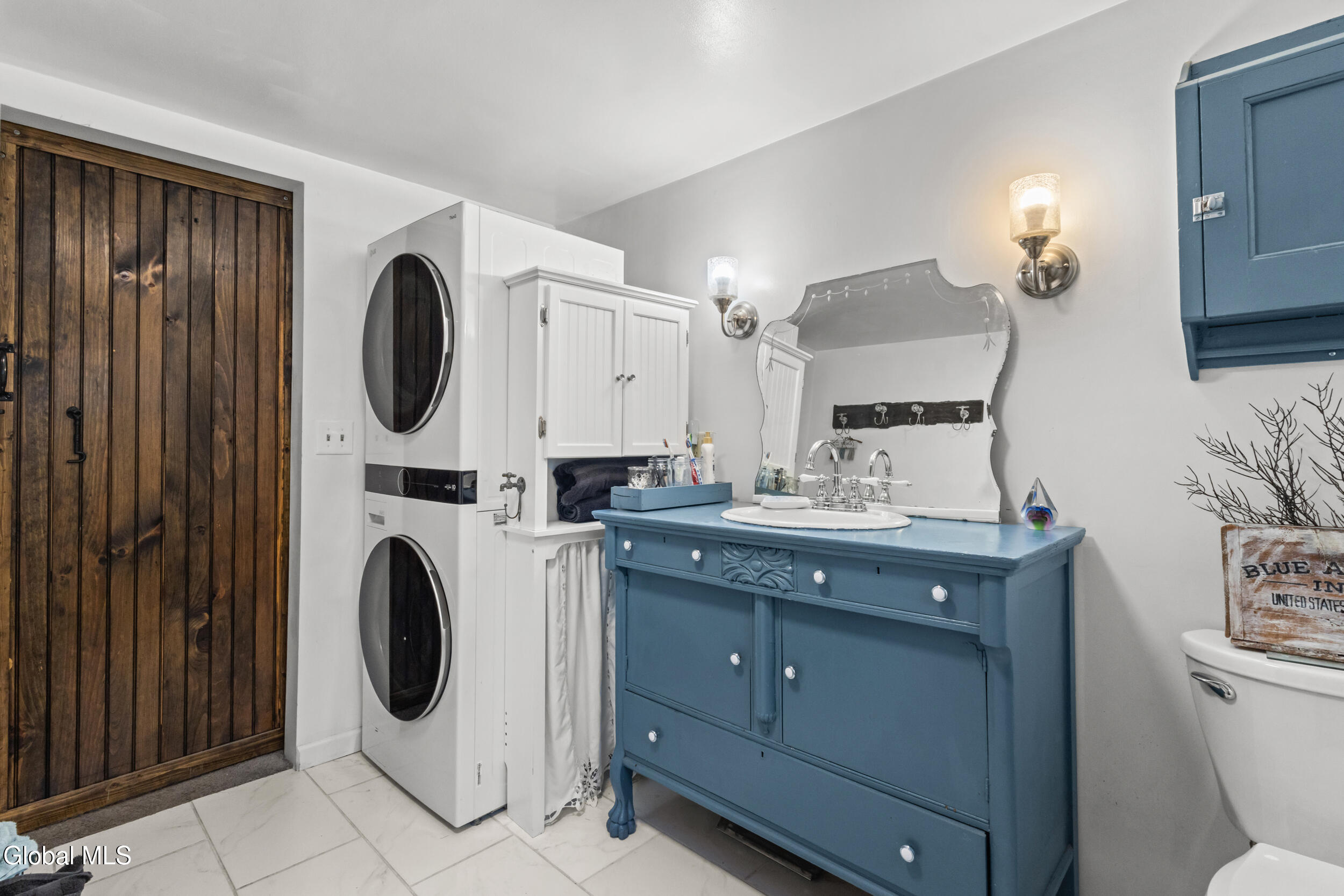 1086 New York 145 Middleburgh NY 12122