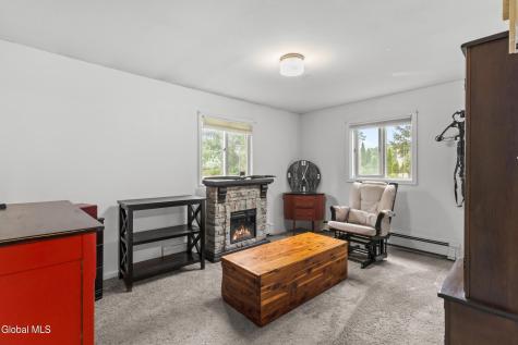 1086 New York 145 Middleburgh NY 12122