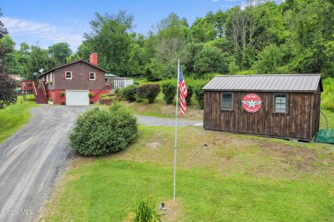 1086 New York 145 Middleburgh NY 12122