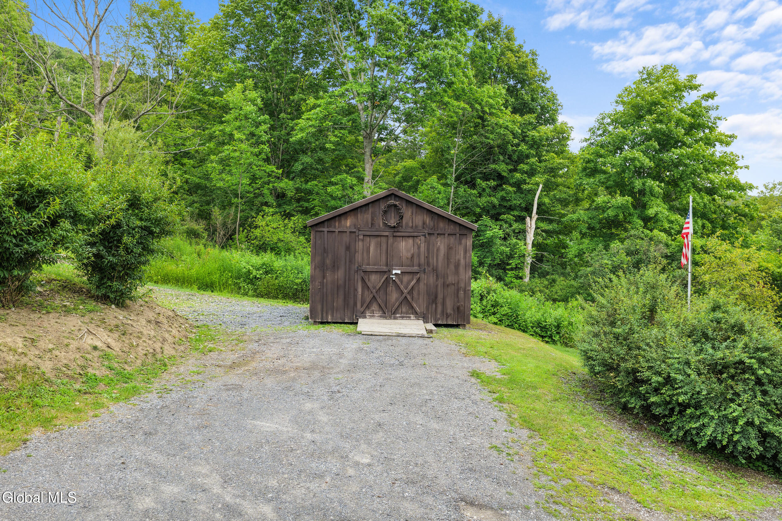 1086 New York 145 Middleburgh NY 12122
