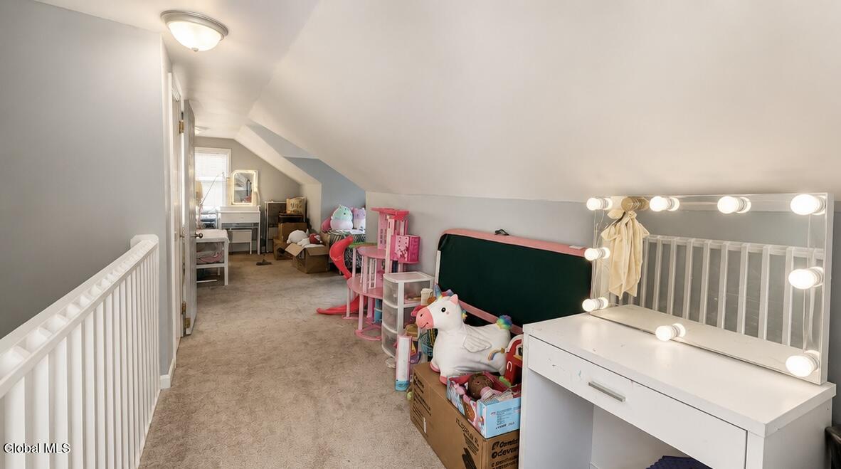 2023 Robinwood Avenue Rotterdam NY 12306