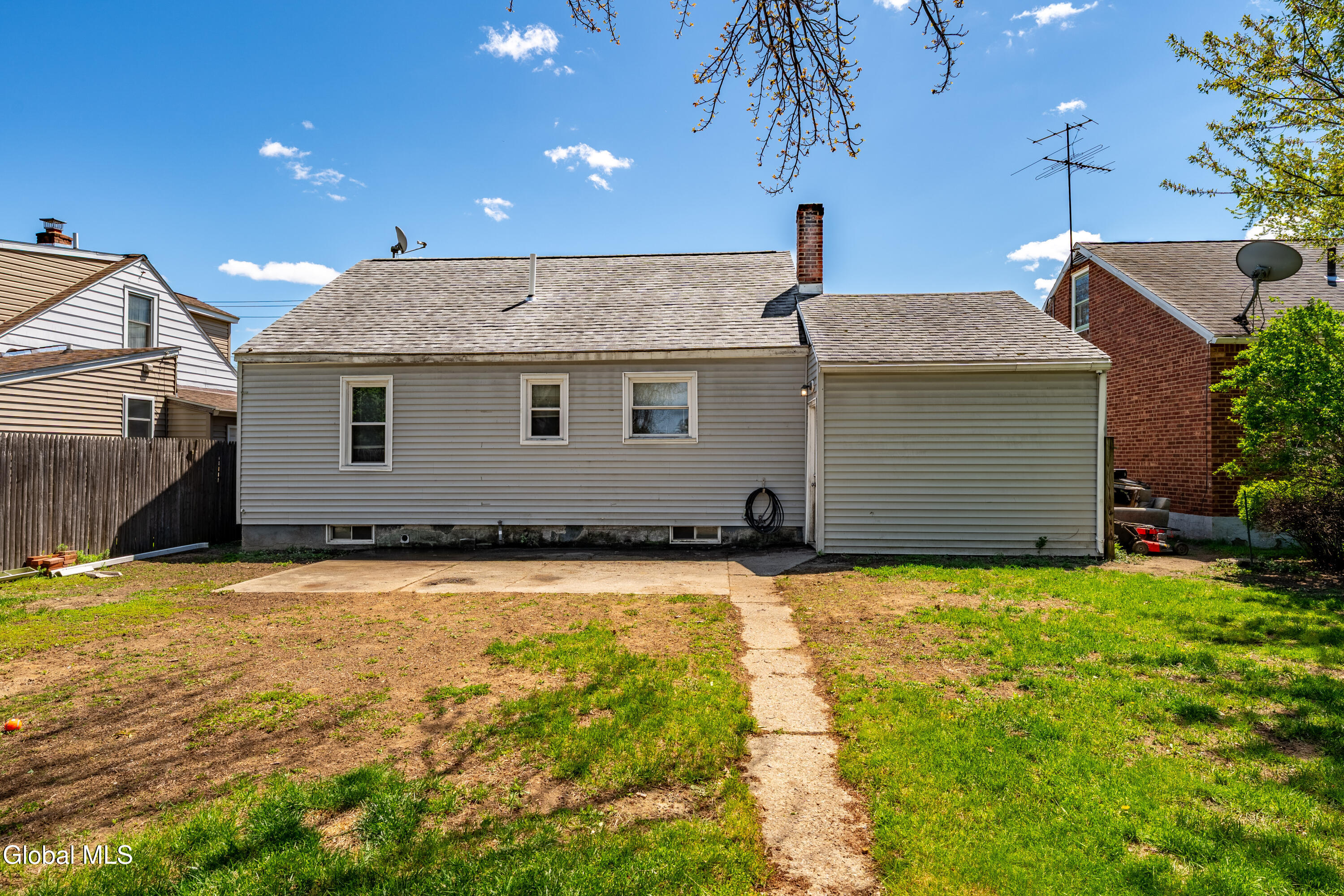 2023 Robinwood Avenue Rotterdam NY 12306