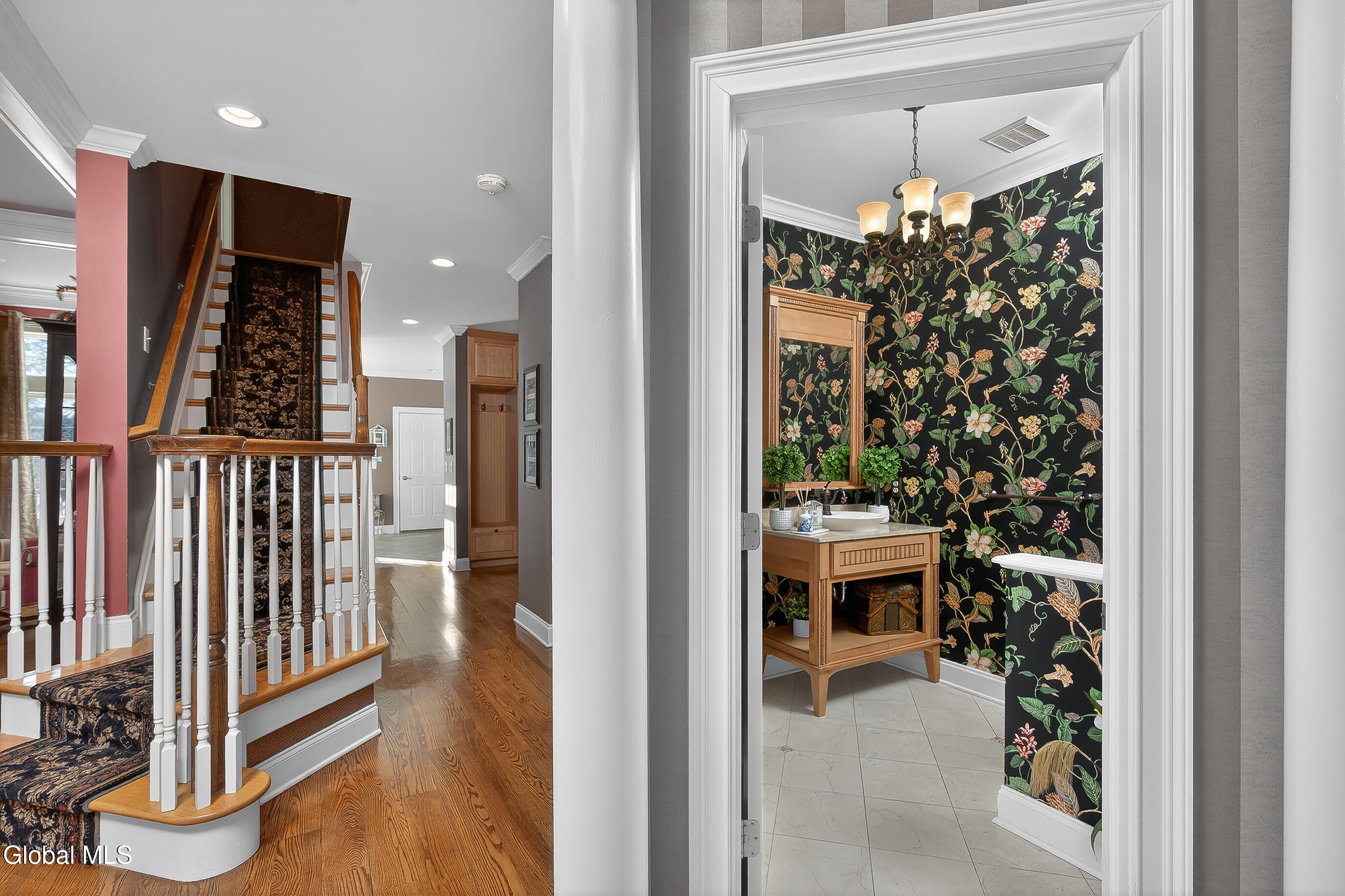 394 Orchard Street Delmar NY 12054