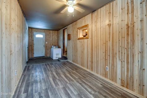 269 Bleecker Street Gloversville NY 12078