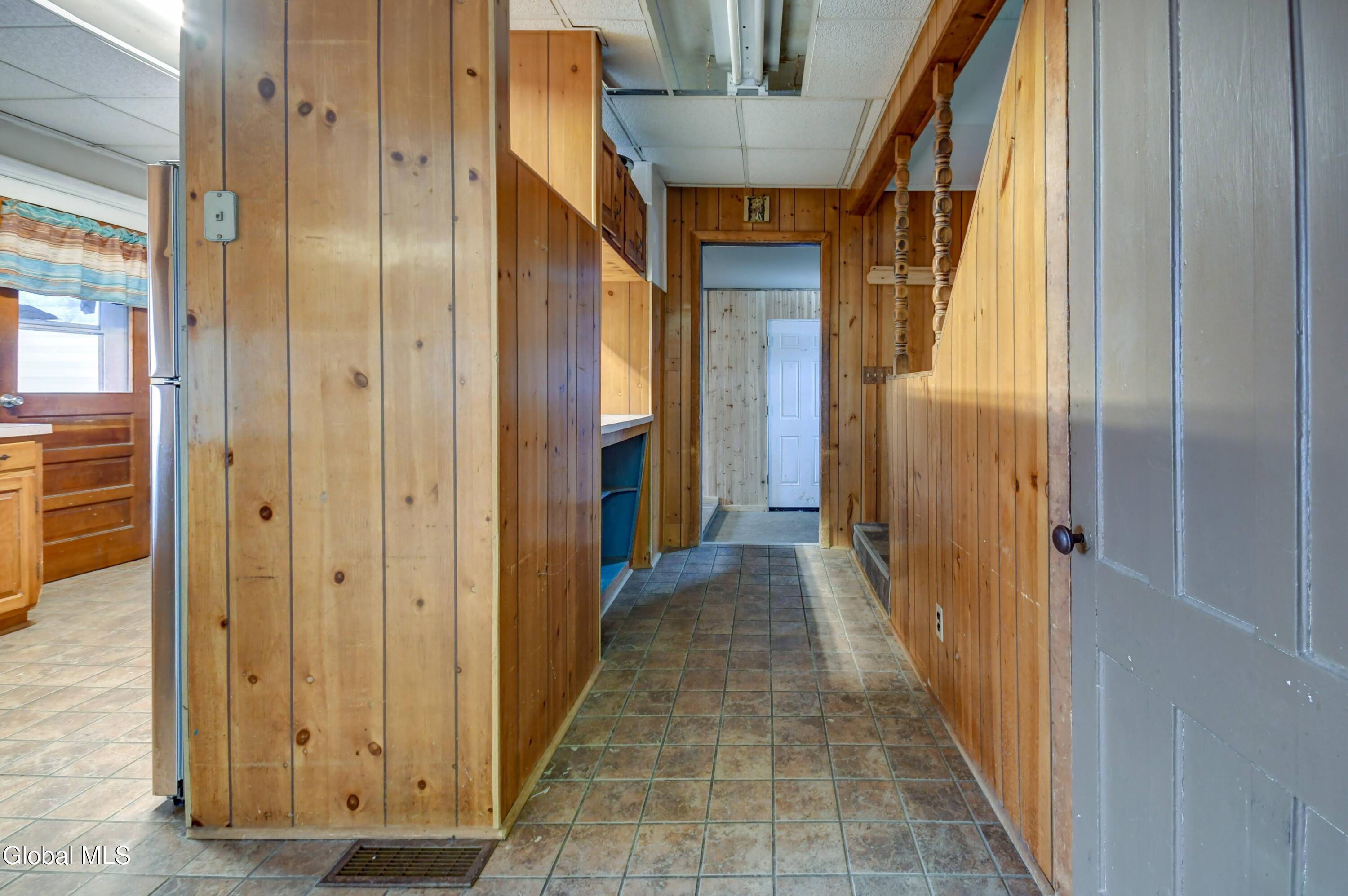 269 Bleecker Street Gloversville NY 12078