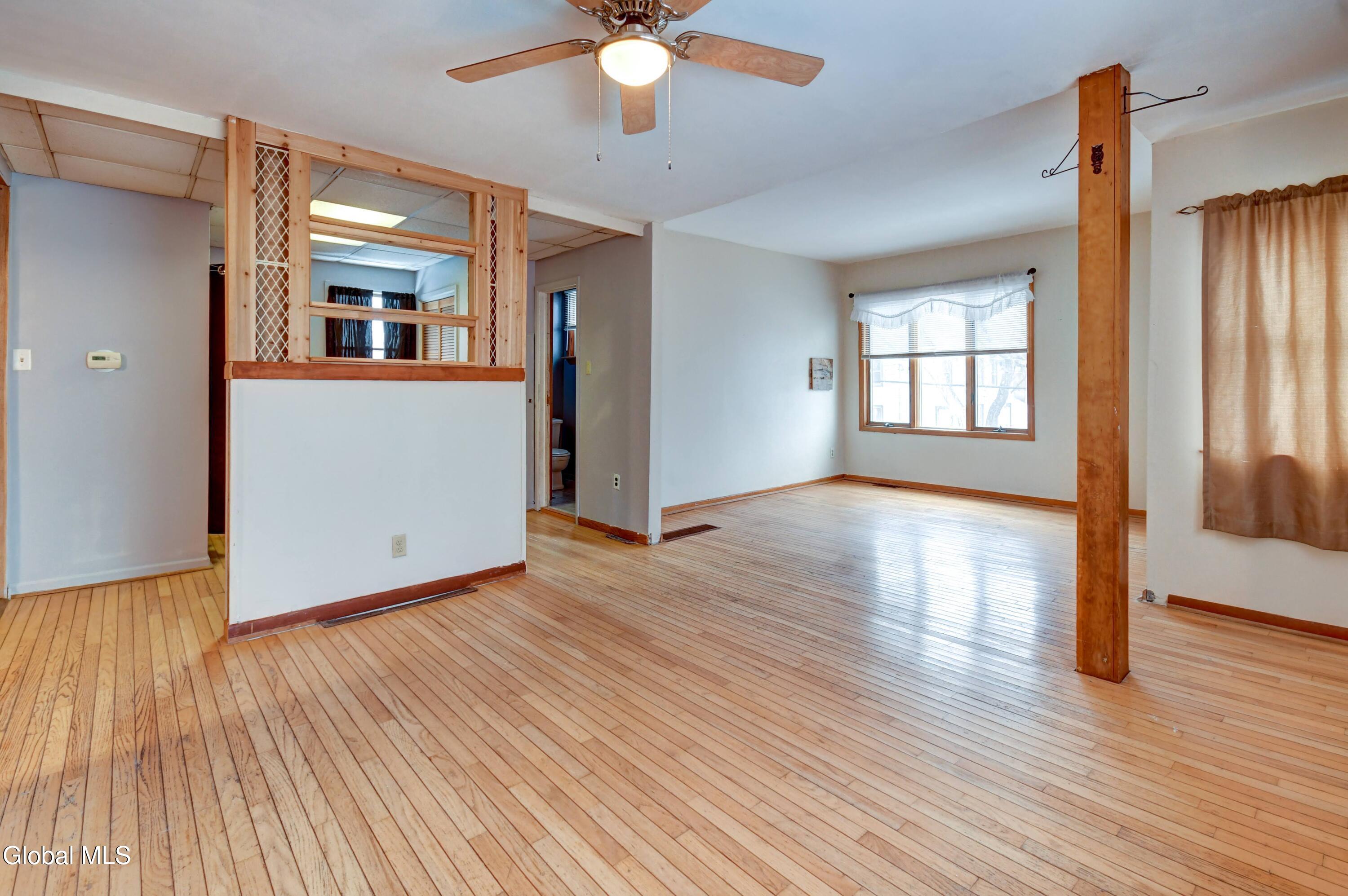 269 Bleecker Street Gloversville NY 12078