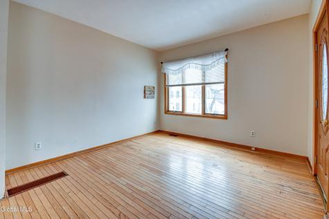 269 Bleecker Street Gloversville NY 12078