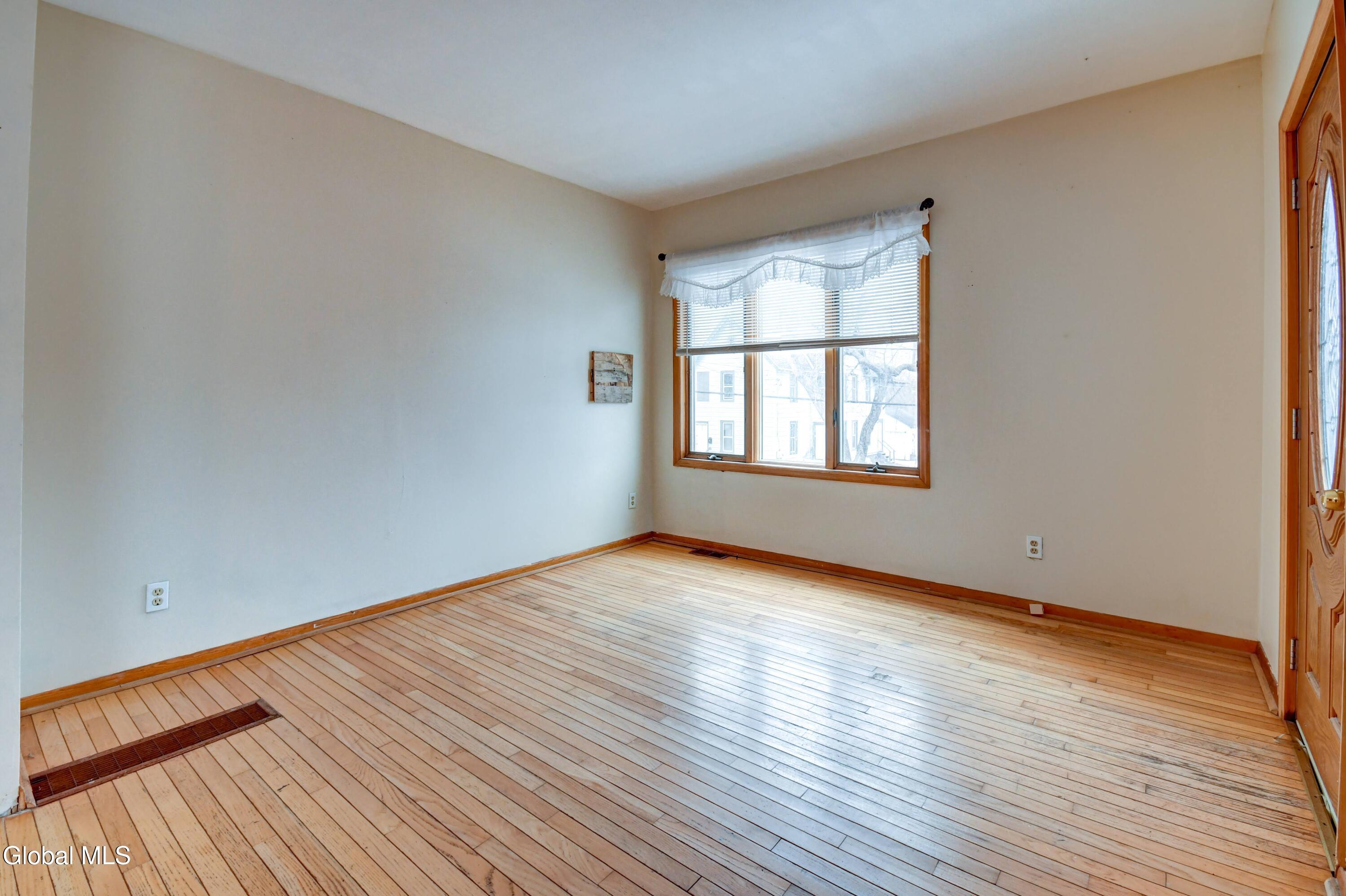269 Bleecker Street Gloversville NY 12078
