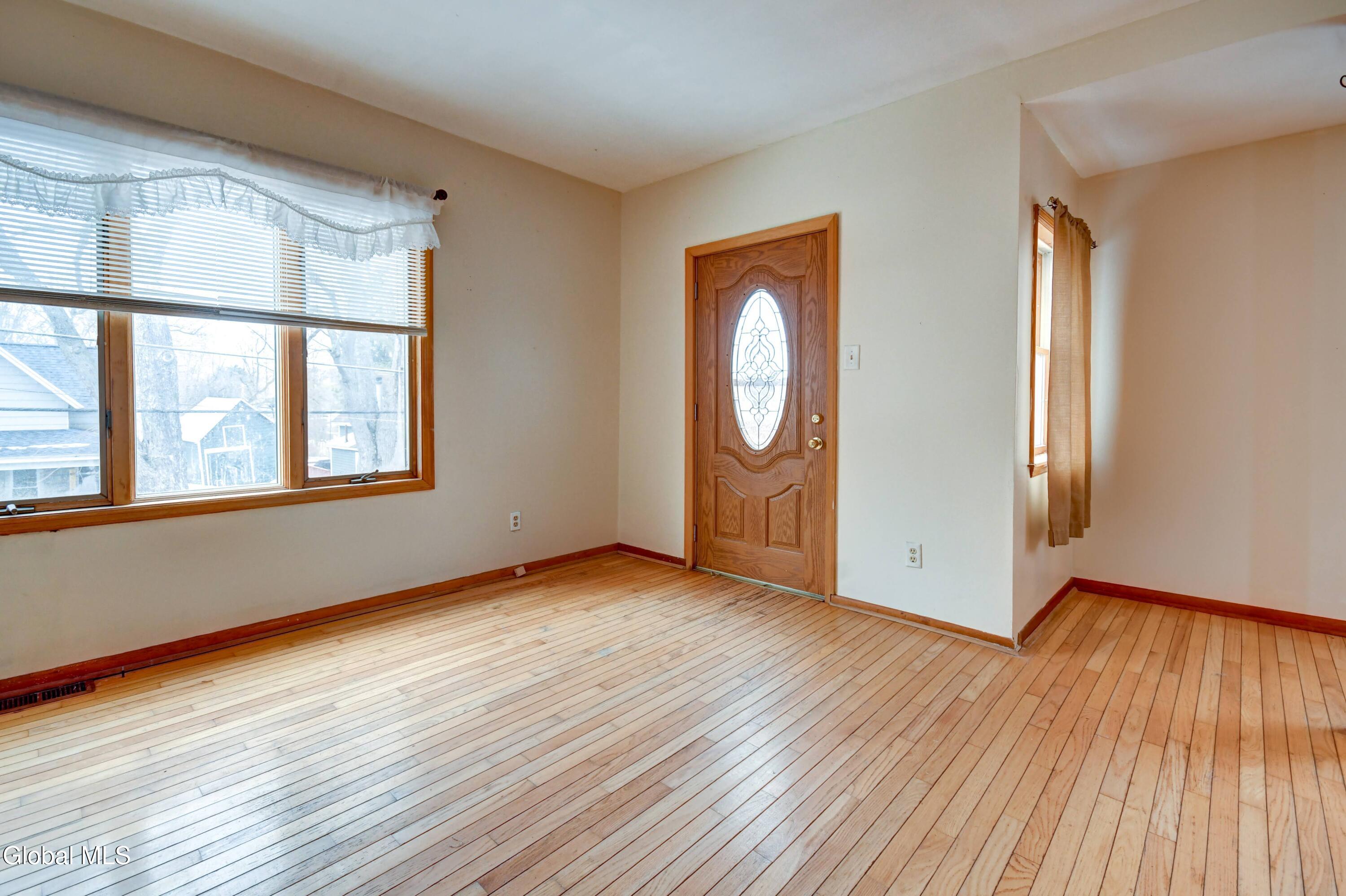 269 Bleecker Street Gloversville NY 12078