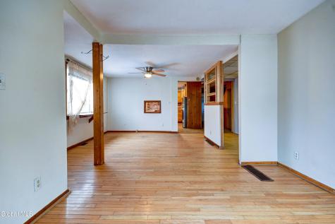 269 Bleecker Street Gloversville NY 12078