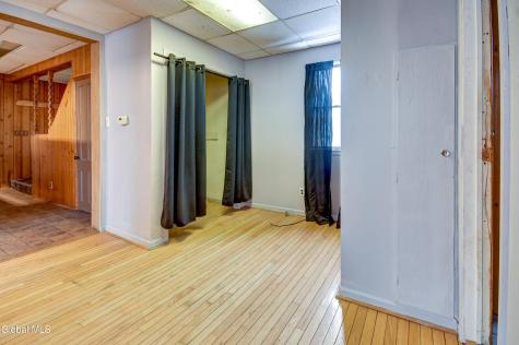 269 Bleecker Street Gloversville NY 12078