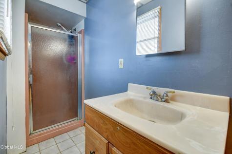 269 Bleecker Street Gloversville NY 12078