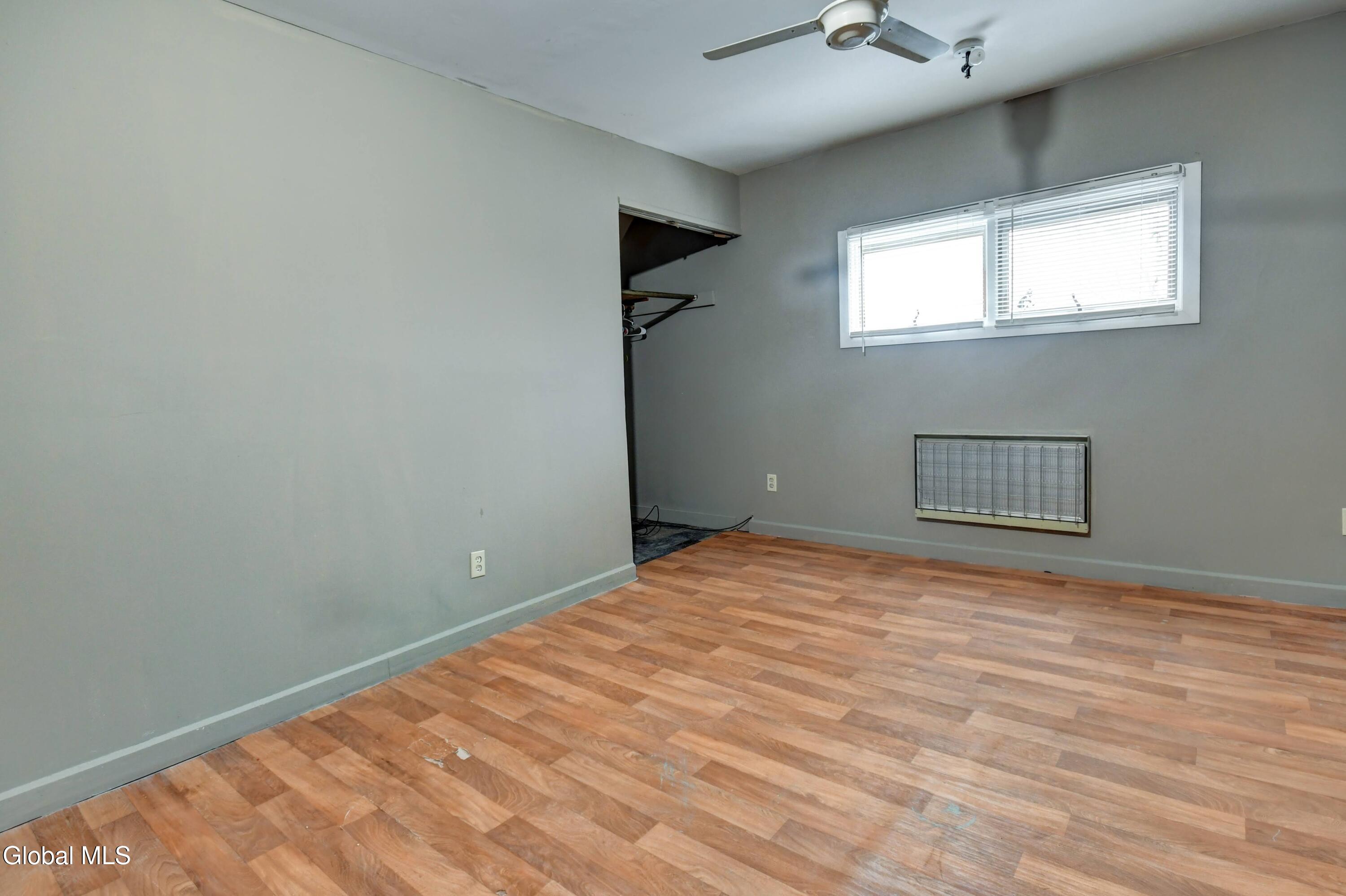 269 Bleecker Street Gloversville NY 12078